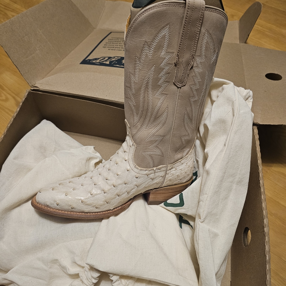 Tecovas Men's Cream Western Boots - Picture 10 of 14
